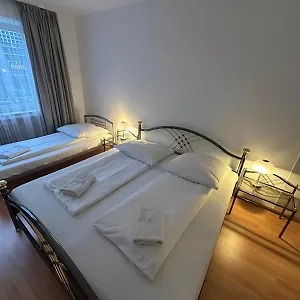 Hotel-pension Asta , Monaco di Baviera Germania