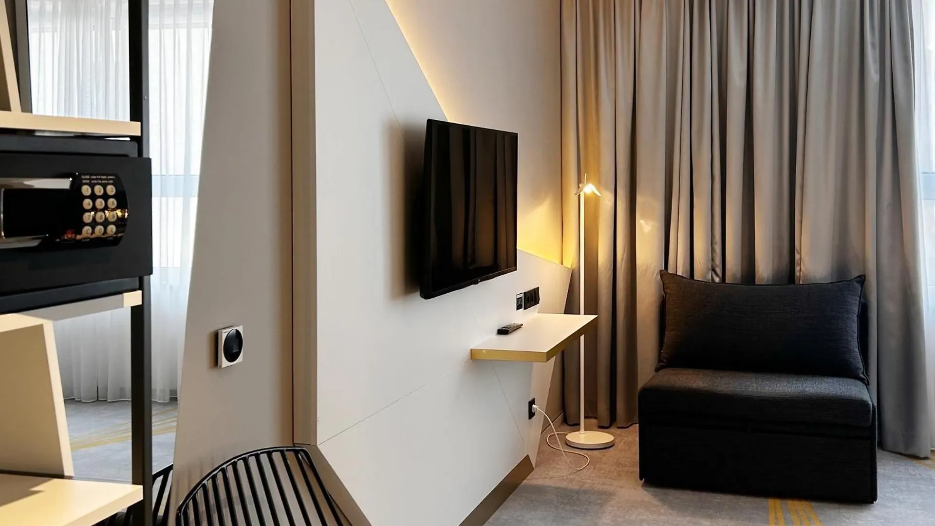 Holiday Inn - The Niu, Coin Frankfurt Ostend By Ihg Φραγκφούρτη